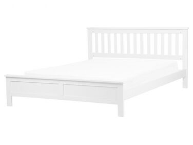 Bett mit Lattenrost Kiefernholz MAYENNE 160 x 200 cm Weiß