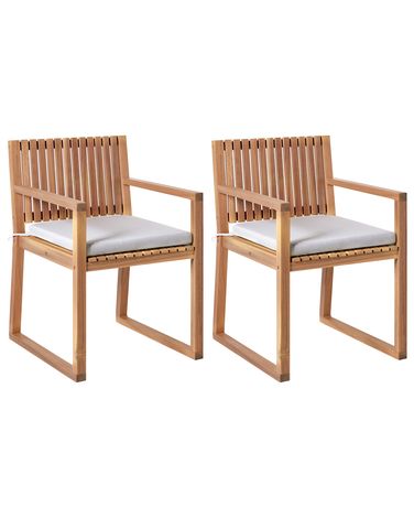 Set mit 2 Stühlen und Sitzkissen SASSARI PREMIUM zertifiziertes Akazienholz Hellgrau